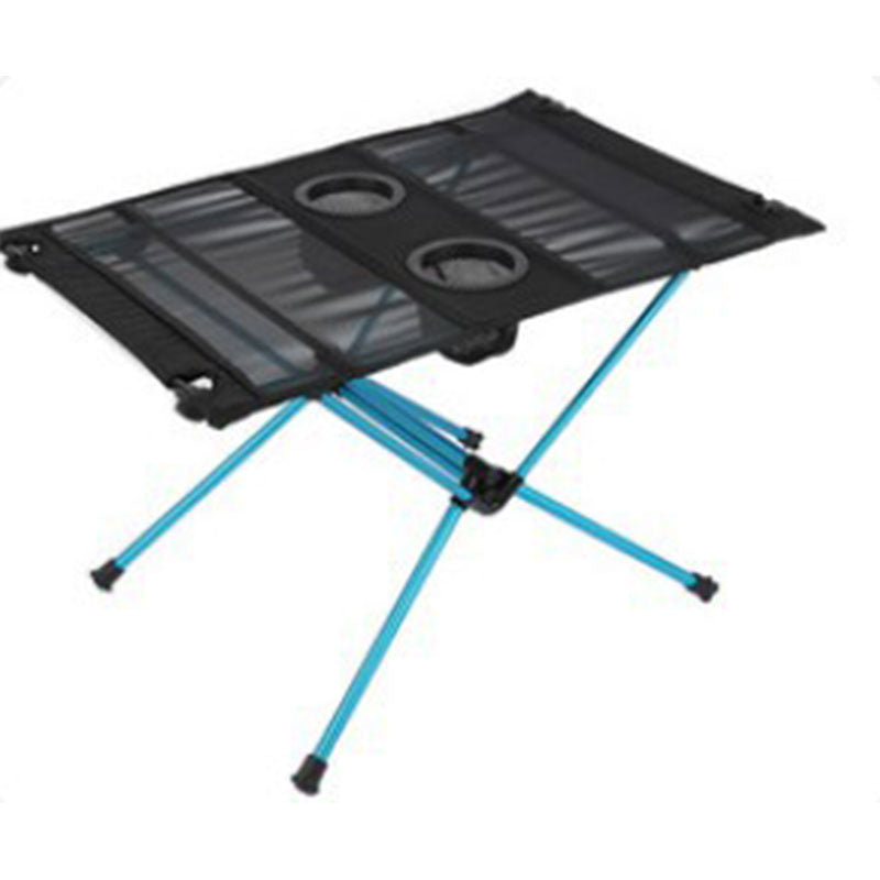 Cascade Wild’s Ultralight Adventure Table: Where Meals Meet Magic!