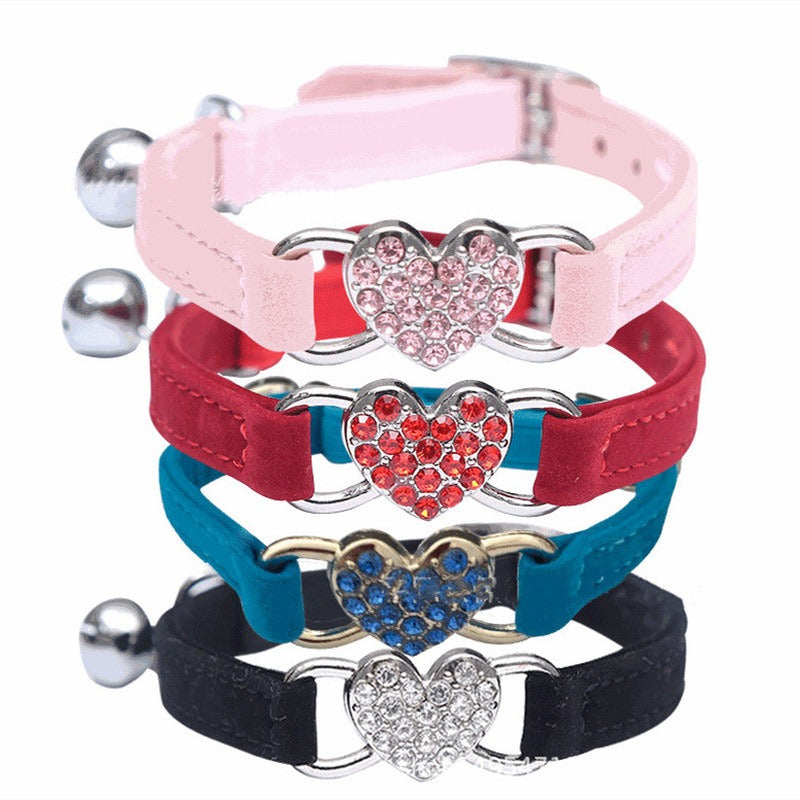 Glamour Purr - The Dazzling Collar Collection for Your Feline Friends!