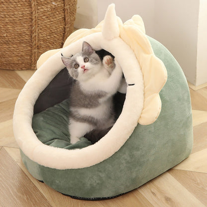 SnuggleNest - The Dreamy Hideaway for Purring Companions!