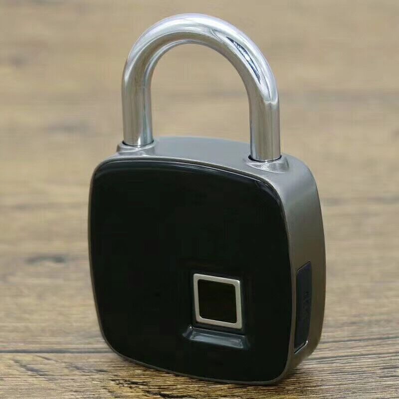 IP65 Waterproof Classic Padlock: Your Guardian of Possessions!